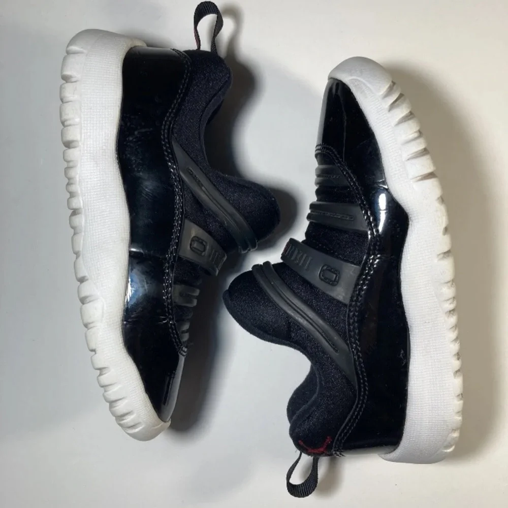 Jordan 11 Retro Little Flex Toddler Sneakers Black Size 10 / 10c